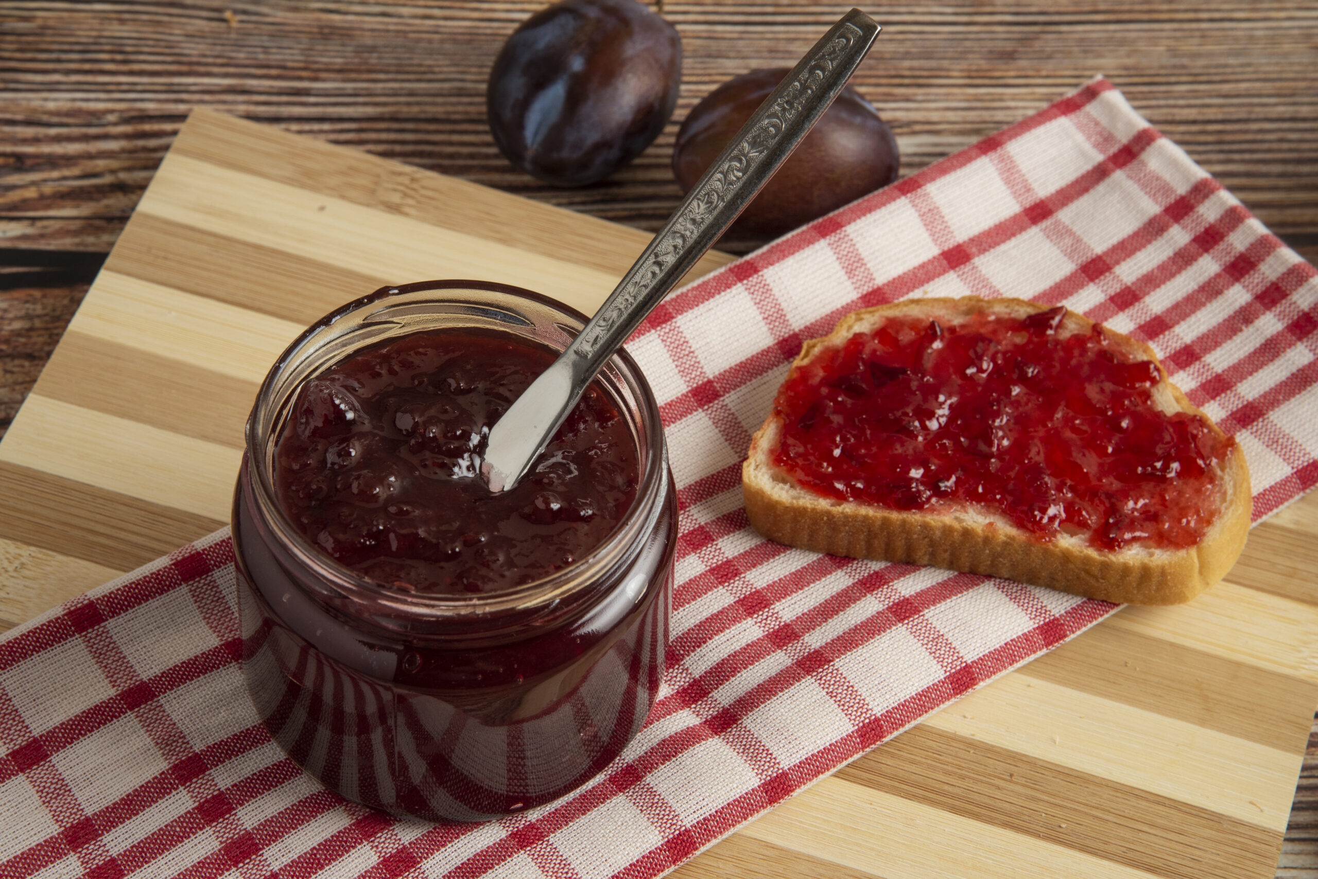 plums with jar confiture toast bread 1 scaled